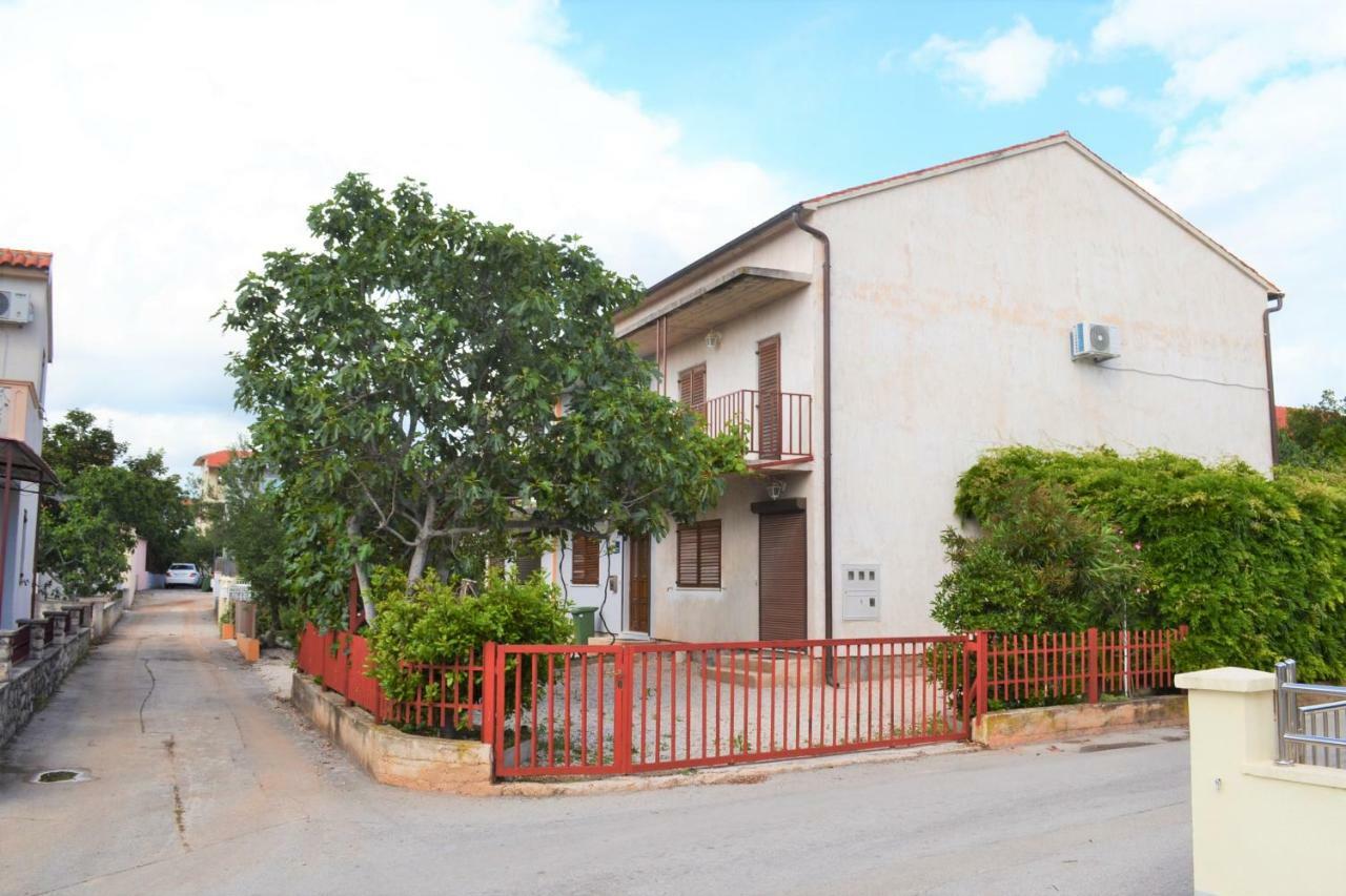 סרימה Apartments Adriana מראה חיצוני תמונה