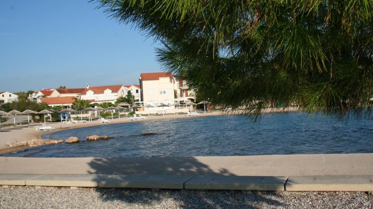 סרימה Apartments Adriana מראה חיצוני תמונה