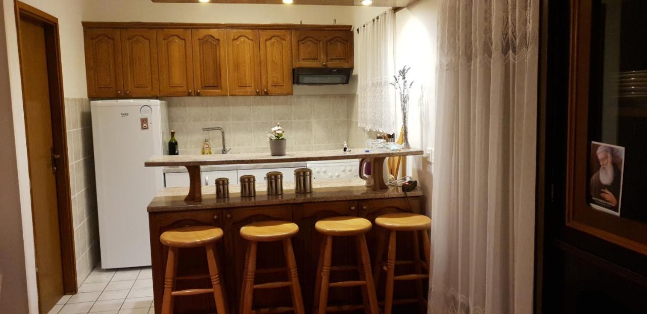 סרימה Apartments Adriana מראה חיצוני תמונה